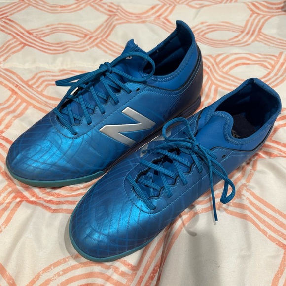 New Balance Men's Tekela V2 Magique Turf Soccer Shoe size 10 - Picture 2 of 5